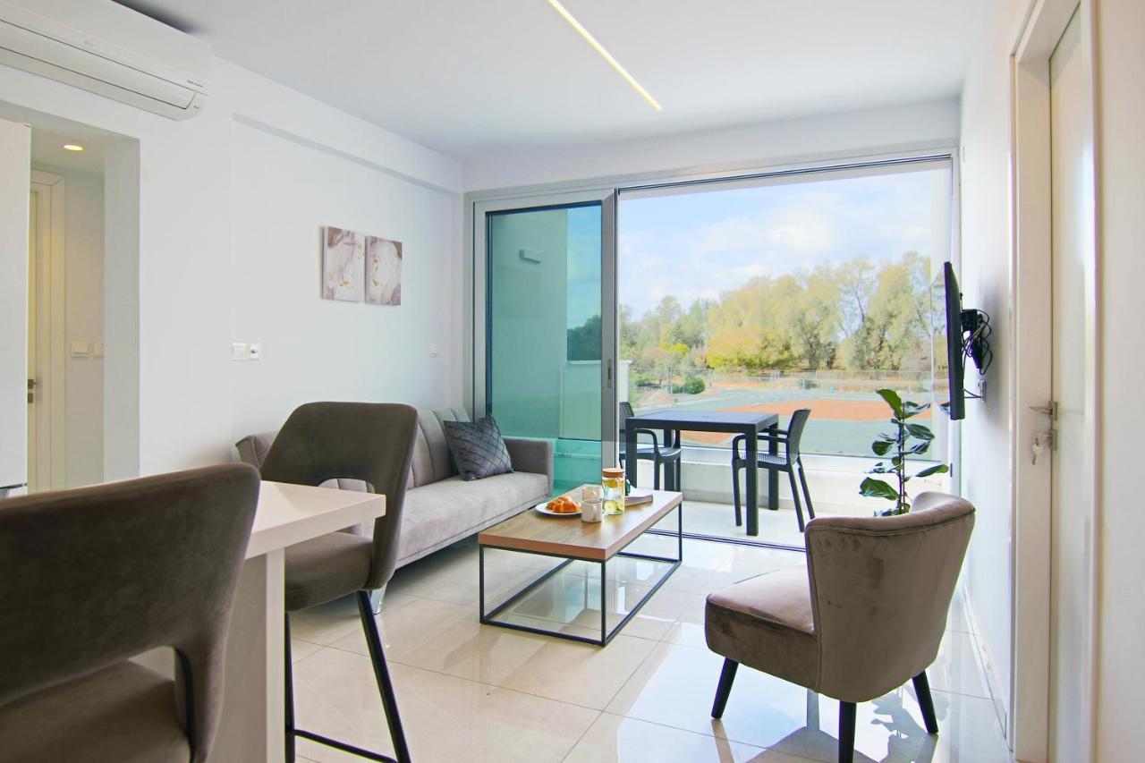 Apartmán Phaedrus Living - Seaside Executive Flat Harbour 208 Paphos Exteriér fotografie
